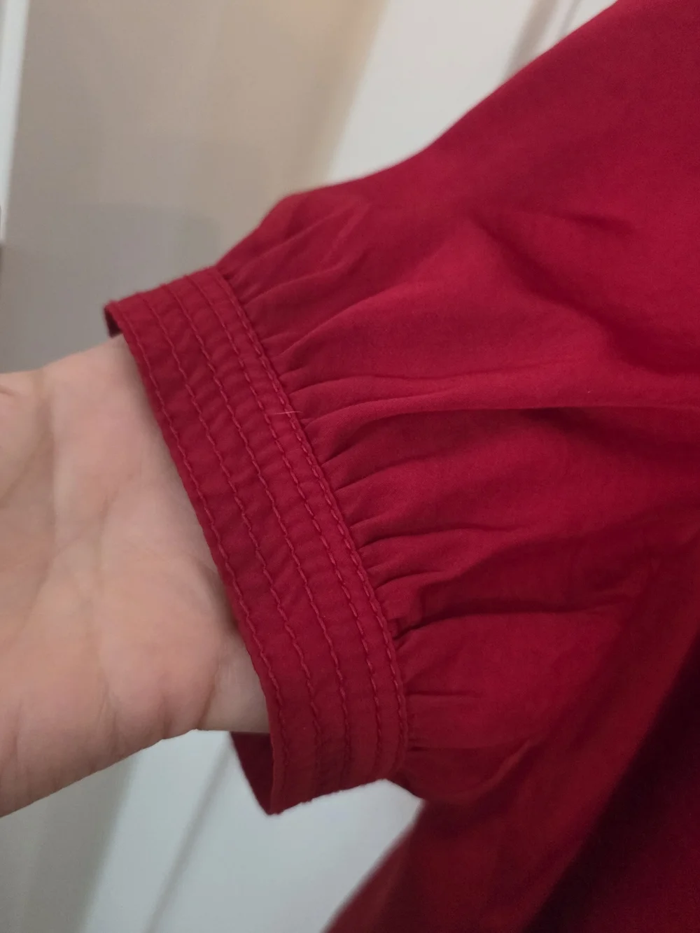 Banana Republic Red Puff-Sleeve Top